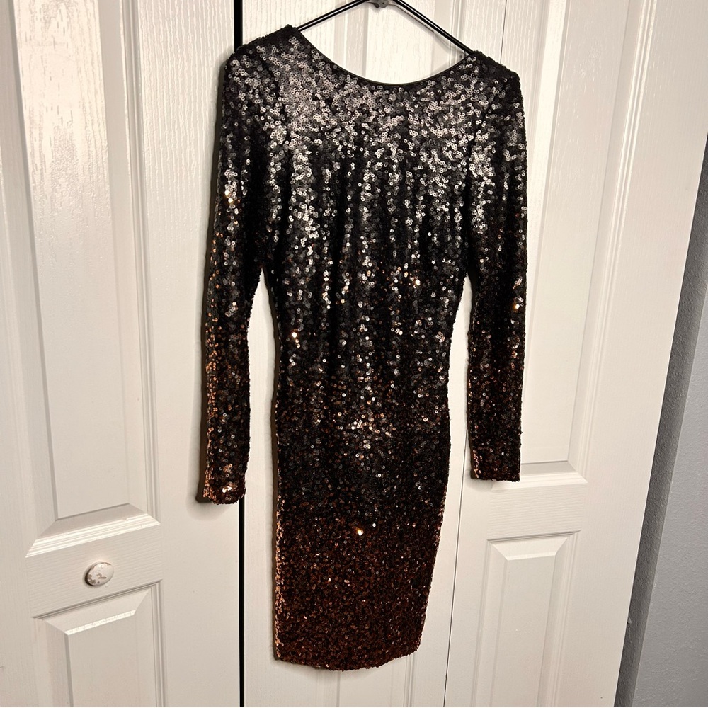 Dress the Population Women’s Black & Gold Ombré Sequin Long Sleeve Mini Dress M - Picture 2 of 6